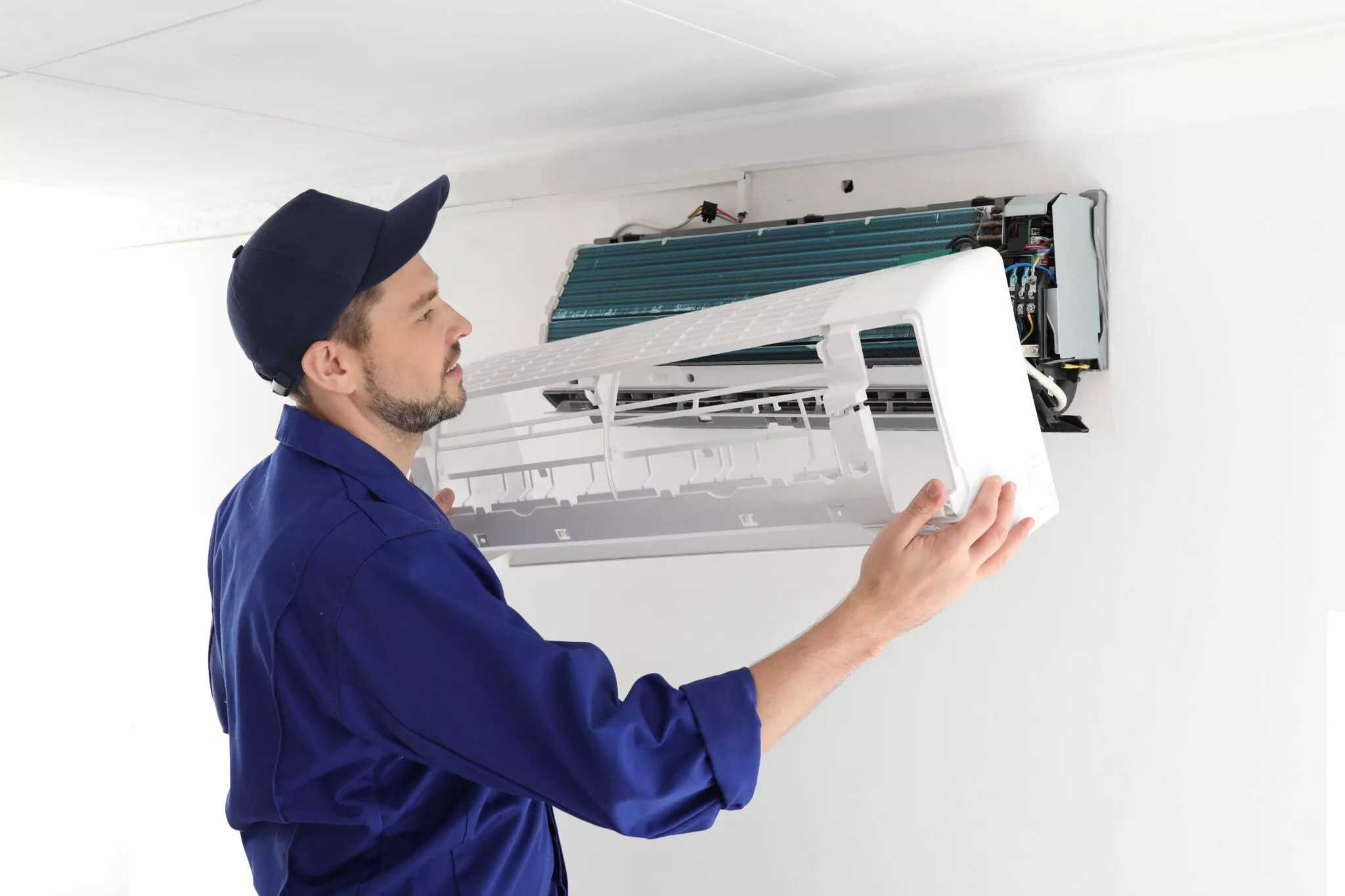 The Benefits of Servicing Your Air Conditioner Regularly
